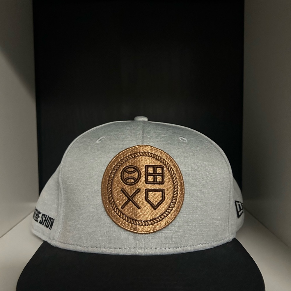 MLB The Show 19 New Era 9FIFTY PlayStation Buttons PS4 - Snapback Hat - VGC